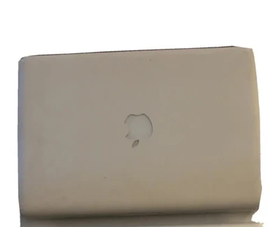 £50 • Buy Apple MacBook MC207B/A A1342 13.3in. - White