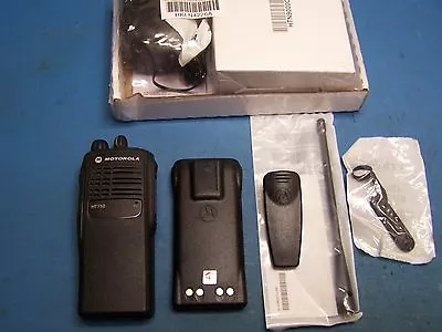  Motorola HT750 UHF 450-512MHz AAH25SDC9AA3AN 16 Channel  New  Tested  • $350