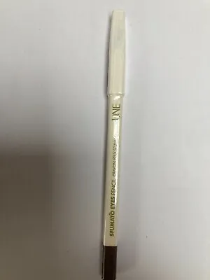 Une Sfumato Eye Pencil - S11 • £4.99