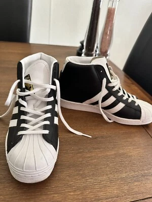 $40 • Buy Adidas Superstar 7