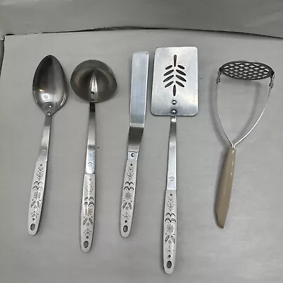 Vintage Flint Arrowhead Utensils  5 Piece  Harvest Wheat Pattern • $27