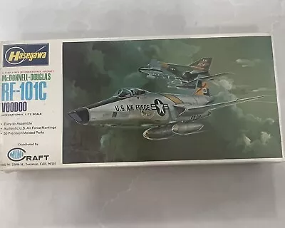 Vintage Hasegawa MiniCraft McDonnell Douglas RF-101C Voodoo Model Kit - SEALED • $28.50