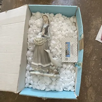 Lladro #4815 - Girl With Goose Figurine - Retired In 1991 - Pristine Mint W Box • $125