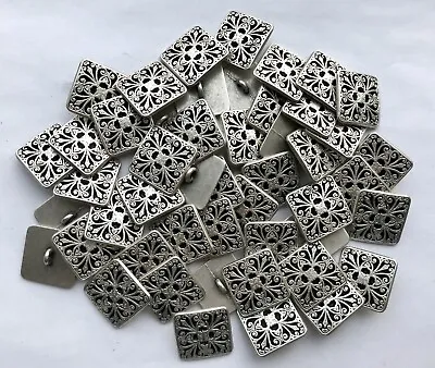 18mm Square 24mm Diagonal Aged Silver Filigree Flower Metal Shank Buttons XM148 • £3.49