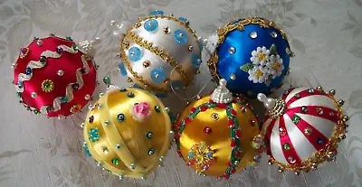 Vintage 6 Handmade Christmas Ornaments - Pushpin Beads Sequins Jewels Flowers • $25.94