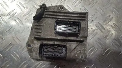 55561172 Control Unit Engine 55561172 D04004 For Opel Zafira DE190549-45 • £113.95