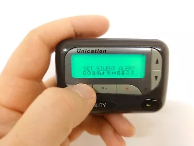 Unication Alpha Elite  Motorola Advisor Elite Pager Beeper Collectors Movie Prop • £24.99