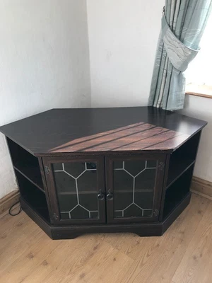 £0.99 • Buy Corner TV Cabinet With Glass Doors 