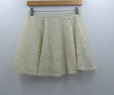 £8 • Buy River Island White Summer Floral Mini Skirt Size 10 Lined Elastic Waist