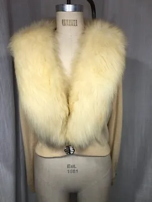$70 • Buy Vintage 50s Cream Cashmere Sweater With Removeable Fox Collar