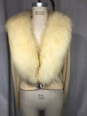 $70 • Buy Vintage 50s Cream Cashmere Sweater With Removeable Fox Collar
