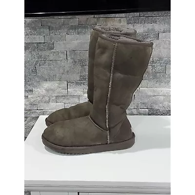 UGG CLASIC TALL Ll SUEDE WATER REPELENT COLD WEATHER BOOTS COLOR GRAY SIZE 9W • $27