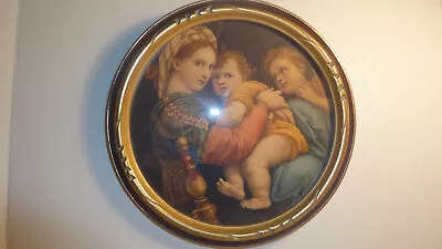 Madonna Of The Chair By Raphael Wood Round Frame 10 1/2  Diameter • $49.50