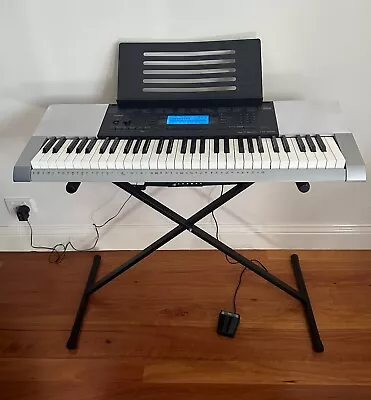 Casio CTK 4200 Electric Keyboard – 61 Piano Style Keys + Stand + Foot Pedal. • $66