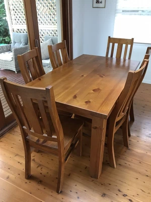 $150 • Buy Sturdy Dining Table And Chairs