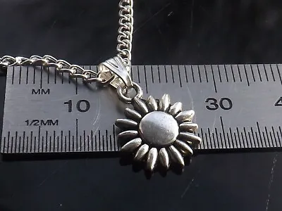 10 Small Daisy Flower Necklaces Silver Plated Chain 20  Long Wholesale Jewellery • £9.99