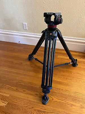 Manfrotto 546B - MVH502A Professional Fluid Video System With Aluminum Tripod • $500