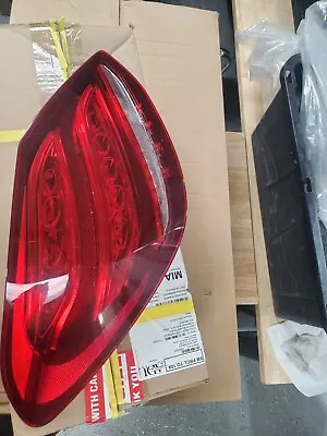 2015-2017 Mercedes Benz C Class Tail Light LED Driver Side • $220