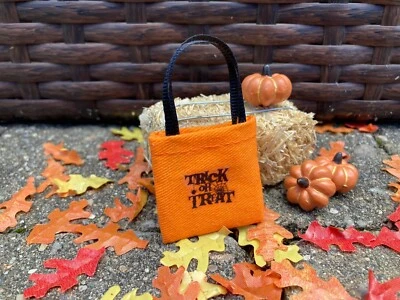 $3.50 • Buy Dollhouse Miniature Halloween Trick Or Treat Candy Tote Bag 1” Scale 1:12 Fairy