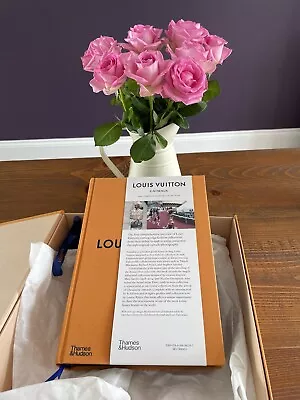Louis Vuitton Catwalk: The Complete Fashion Collections W/Box Gift Wrap&Envelop • £55