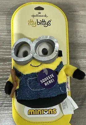 NWT HALLMARK ITTY BITTY ILLUMINATION MINIONS - Bob WITH SOUNd • $22