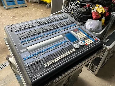 Avolites Pearl 2008 Moving Light Controller Lighting Console In Flightcase • £500