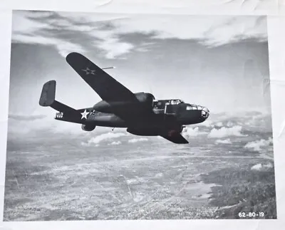 ORIGINAL WW2 PRESS PHOTO EARLY MITCHELL B-25 BOMBER ABOVE FAIRFAX 1941 28x22cm • £5.99