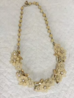 Vintage Coro Dimensional Flower & Rhinestone Designed Beaded Choker Necklace • $17.99