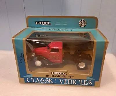 1948 Diamond  T  Truck  - 1:43 Scale  ERTL Classic Vehicle  Diecast Model • $19.69