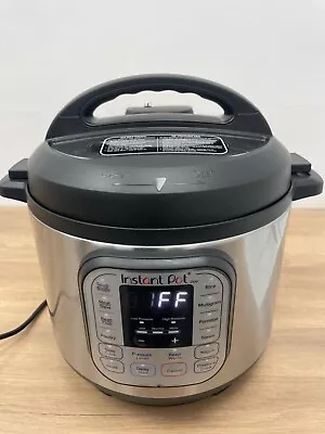 Instant Pot Duo Multi-Use Pressure Cooker IP-DU060-220 • £60