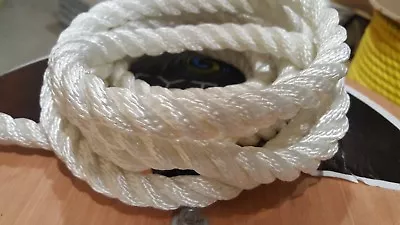 25' 5/8  POLYESTER  Premium 3 Strands Rope White Color Outdoors • $27.80