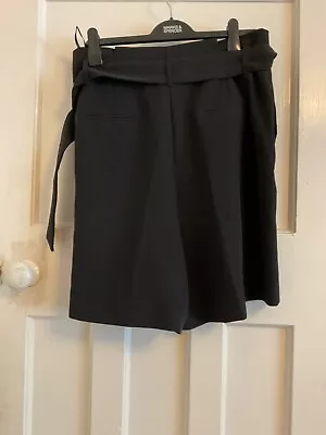 Black Tailored Skort  New With Tags.Size 16 Uk • £15