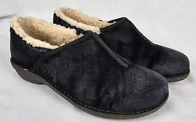 UGG Women's US 9 Shoes Black Suede Bettey 1757 Shearling Slip On • $26.99