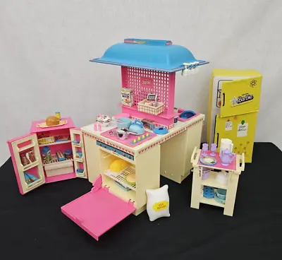 VTG 1984 Barbie Dream Kitchen Set Refrigerator Stove Dishwasher 9119 Food Extras • $50