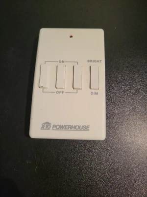 $5.75 • Buy X-10 Powerhouse Model RW724 3-Channel RF Wireless Dimmer Wall Switch 