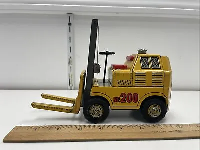 Vintage Modern Toys RARE Yellow No 200 Tin Toy Forklift Working Friction & Lift • $51