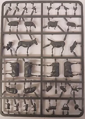 £7.99 • Buy 28mm 1/56 Scale Detailed Plastic Model FARM ANIMALS PACK - NEW