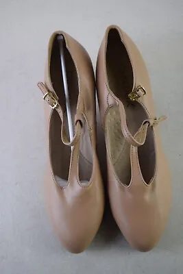 Capezio Footlight T-Strap Character Shoe Caramel Dance Heel Pumps Sz 11.5 • $49.99