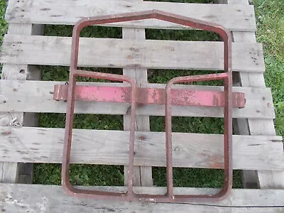 International Classic Tractor Bonnet Guard • £34.99