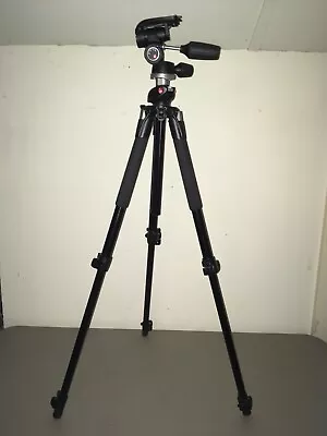 Excellent Manfrotto 190XPROB W/804RC2 Tilt And Pan Head MADE IN ITALY! • $225