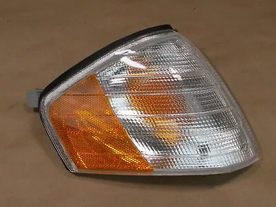 🥇94-02 Mercedes R129 Sl-class Front Right Corner Turn Signal Light Lamp Oem • $117.59