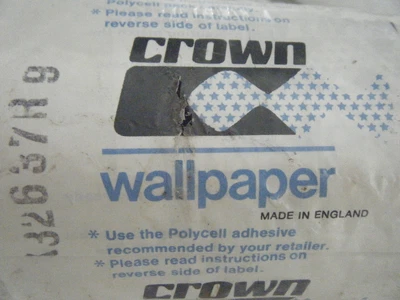 C4 Wallpaper Crown X32637R9 VINTAGE W7 • £9.99