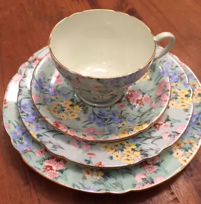 £93.32 • Buy Shelley England Melody Chintz Trio Plus Extra Saucer, Excellent