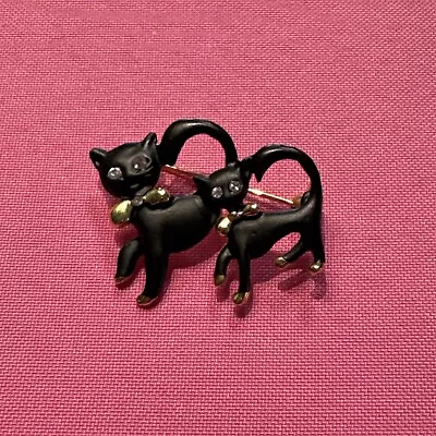 Vintage Gold Tone Black Enamel Rhinestone Cat Brooch Pin BON15-51 • $7.50