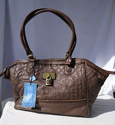 Vera Wang Handbag Woven Faux Leather Simply Vera Padlock Quilted Zippered Tote • $18.95