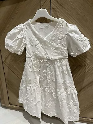 Zara Girls White Embroidered Dress Age 6 Worn Once • £6