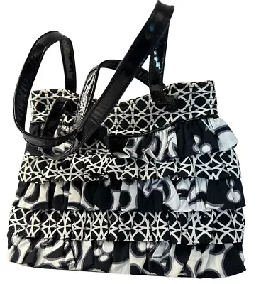 Vera Bradley Handbag Black And White Geometric Design Ruffle Pre-owned Vintage • $9.09