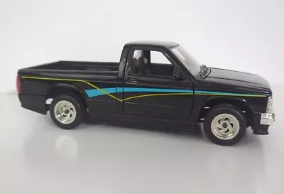 1992 REVELL  Chevy S-10 Pickup  Die-cast Truck 1:24  • $19.99