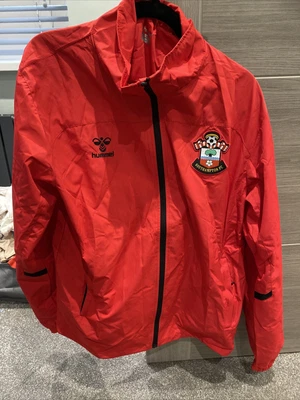 £10 • Buy Hummel Mens Southampton FC Jacket Rain Coat Top Long Sleeve Zip Full