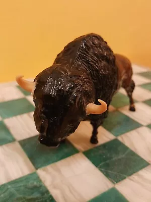 Vintage Bison Figurine 6  Hard Plastic Buffalo Made In Hong Kong • $15.95